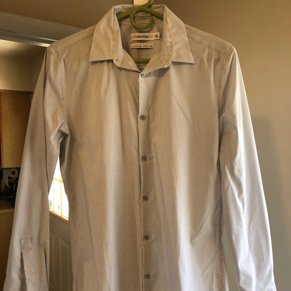 Calvin Klein Button Down - Picture 1 of 5